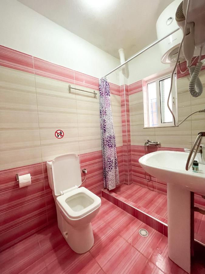 Hostel Andrey Sarande Exterior photo